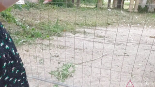 Izgató barátnő várja a faszt