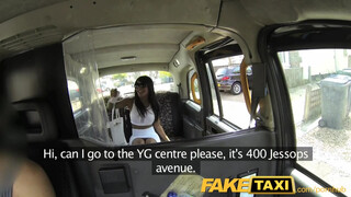 FakeTaxi - Kiki Minaj csoki picsája megkefélve