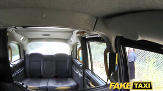 Fake Taxi - idősebb bige méretes farkat akar
