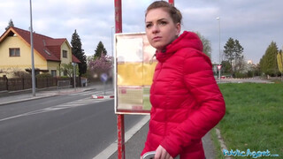 Public Agent - Amatőr picsa pénzért megkúrelva