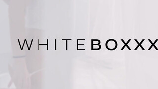 WHITEBOXXX - a rendes kisasszony megoszotik a faszon