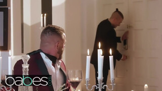 BABES - a billiárd asztalon kúrják meg a lányt
