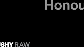 TUSHYRAW - Honour hatalmas análjába betolják a kárót