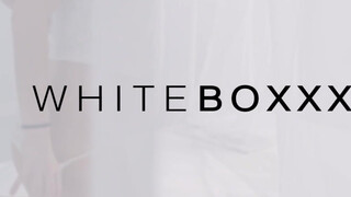 WhiteBoxxx - Darcia Lee a méretes cickós magyar kreol csajszi
