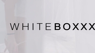 WhiteBoxxx - Charlie Red a méretes didkós cseh tini