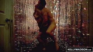 Ryan Madison alaposan megdúlja Penelope Reed vadul