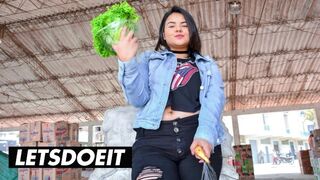 Forró latin amerikai milf xiomara soto olajos kefélése az úton