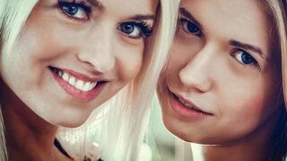 Érett szőkék forró leszbi ölelései Lena Love-val és Violette Pinkkel