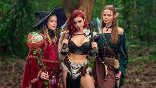 Sex d&d világ - Sweetie Fox, diana rider és arina fox szexuális kalandján