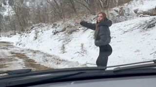 Argentínai milf hatalmas segggel megbasz egy idegent az úton