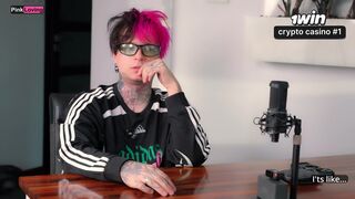 Tini amatőr pina baszás a rózsaszín stúdióban