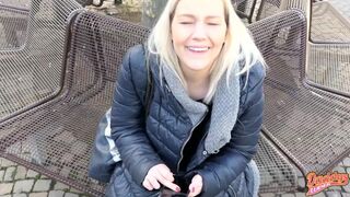 Public orgasm in the middle of the city center l DADDYS LUDER