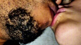 Nevelő faterom éjjel belopózik a szobámba és tiltott mocskos játékokat játszunk